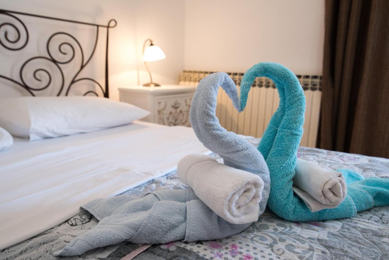 Apartments Karabaic Krk Кърк Екстериор снимка